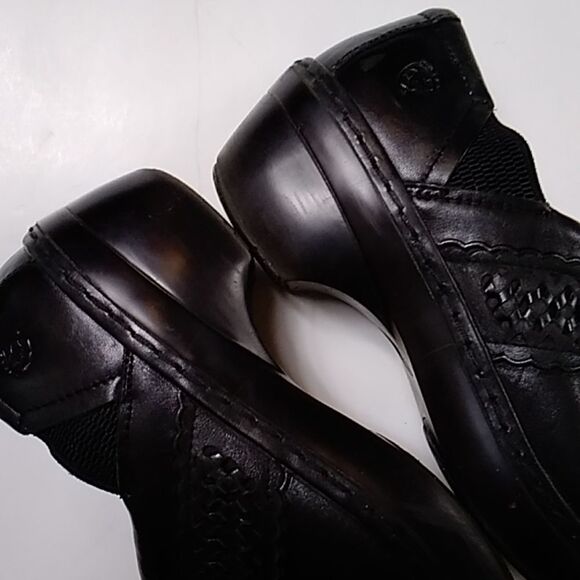 AVTB ARIAT LEATHE UPPER WOMEN SHOES SIZE 8.5 - Picture 12 of 12